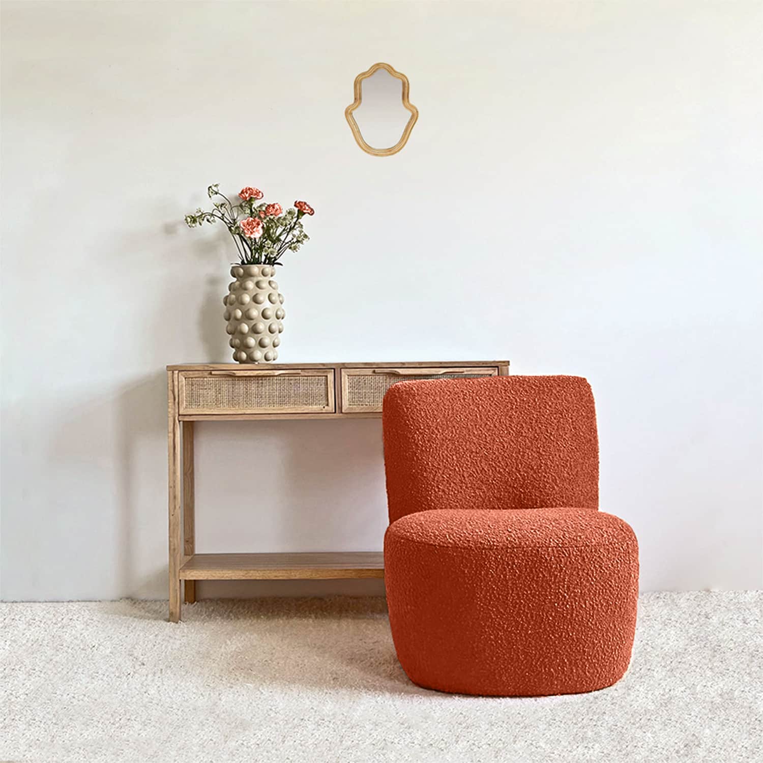 Déco femme Assise écru