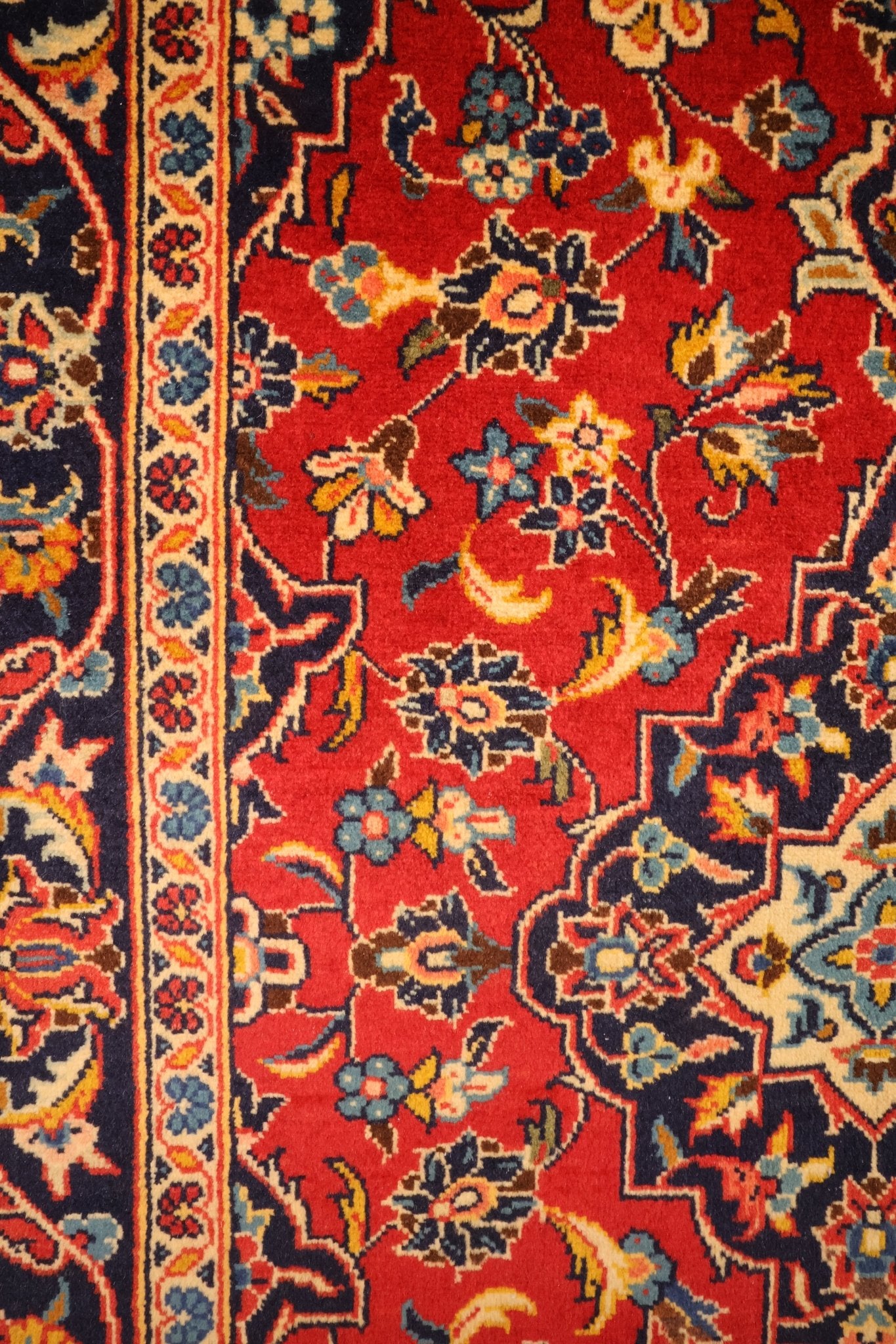 Tapis Kashan Iran Laine Nouée Main 143x102cm - Baba Rug