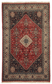 Tapis persan Abadeh fait main 335x206 cm, laine naturelle et motifs traditionnels pour décoration intérieure. Baba Rug, Paris 12
