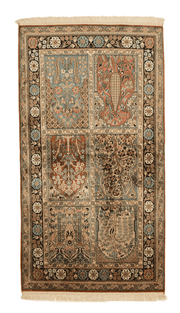 Tapis en soie Cachemire fait main 145x79 cm, artisanat traditionnel et finitions précieuses. Baba Rug, Paris 12
