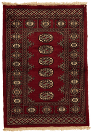 Tapis Pakistan Boukhara fait main 117x80 cm, laine naturelle et motifs traditionnels pour décoration intérieure. Baba Rug, Paris 12
