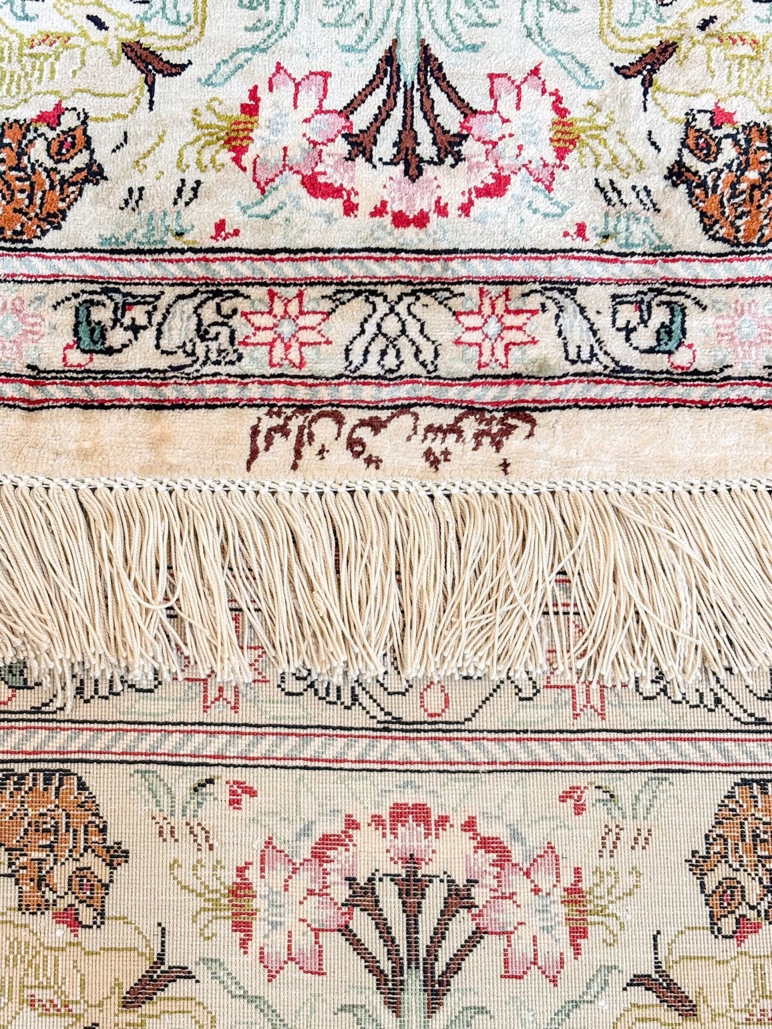 Tapis Ghoum Soie Iran Arbre de Vie 199x128cm