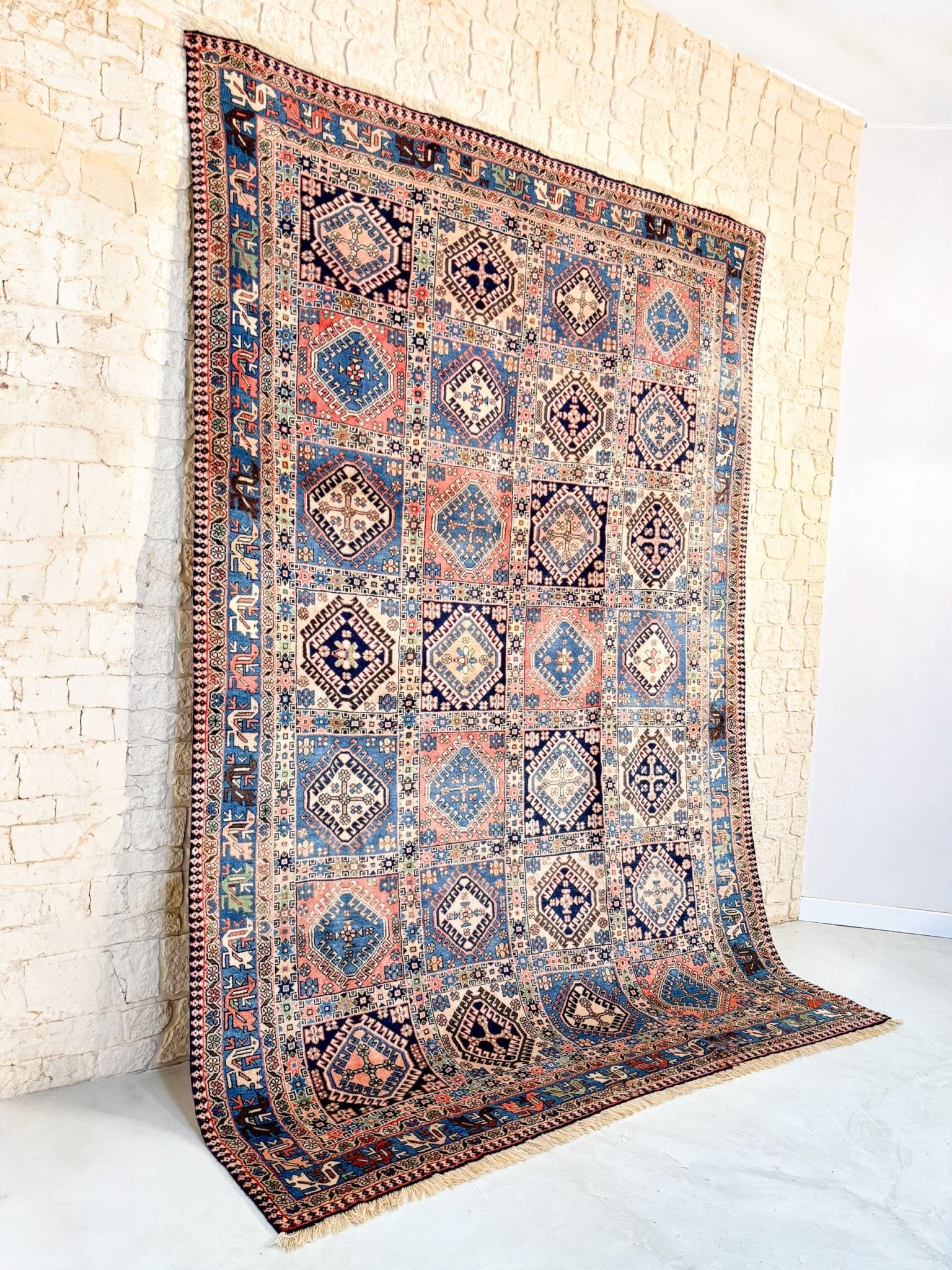 Tapis Yalameh 288x200 - Baba Rug