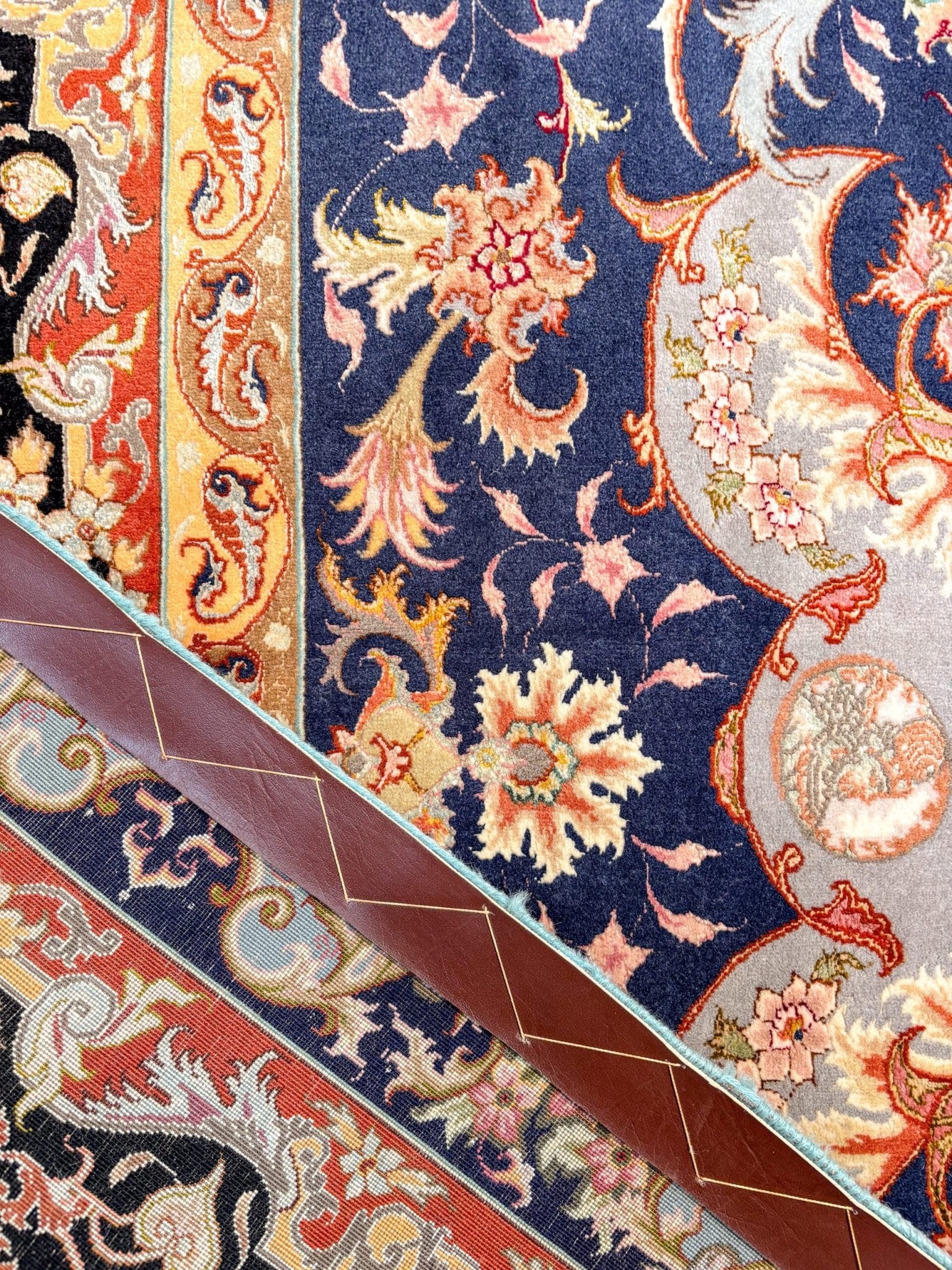 Tapis Tabriz 244x156 cm Fait Main Laine et Soie - Baba Rug