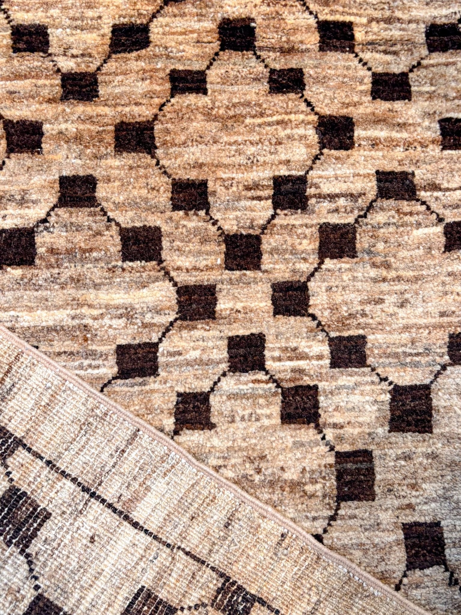 Tapis Ziegler fait main en laine – vue verso 185 × 121 cm – Baba Rug, Paris