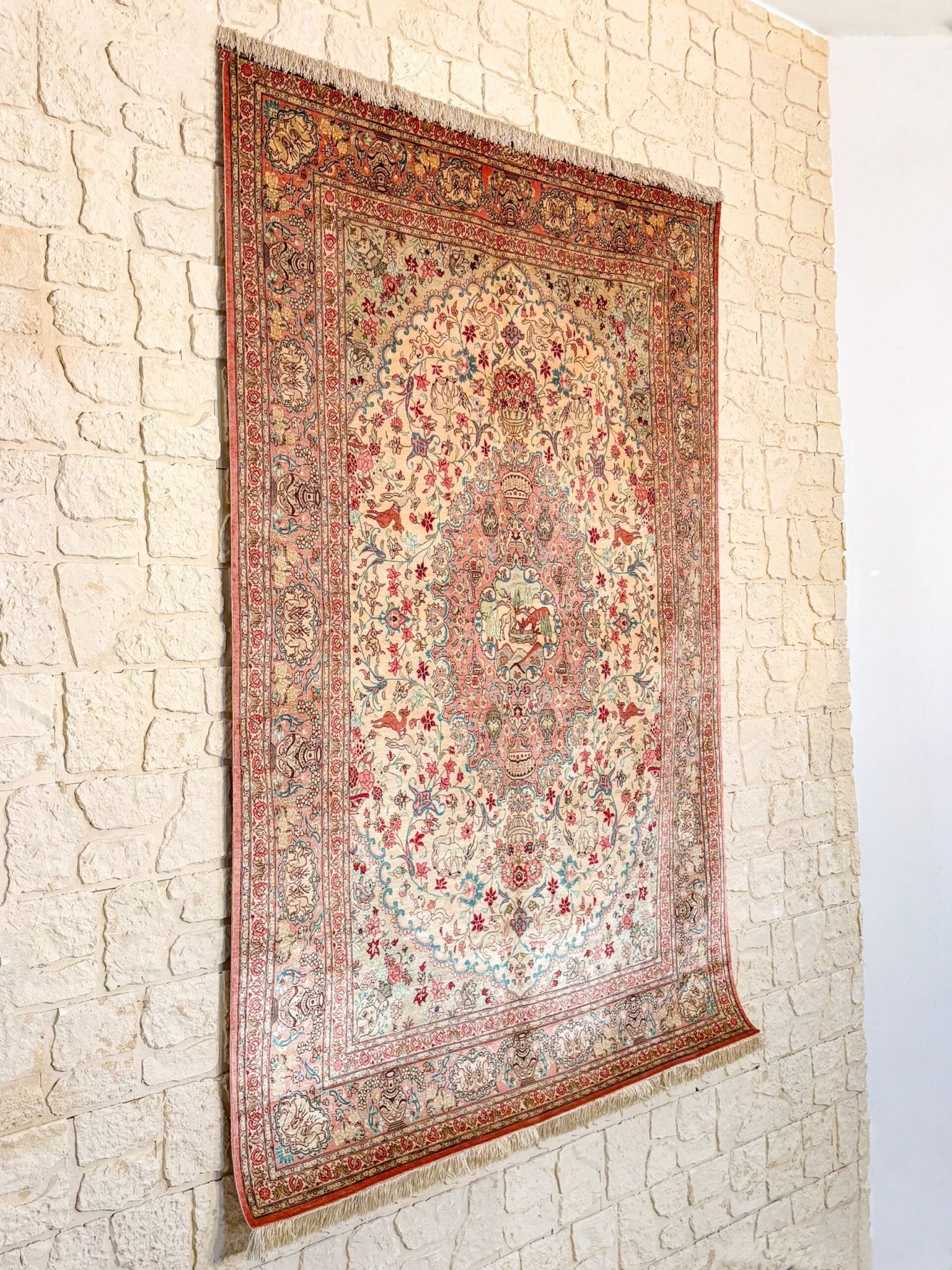 Tapis Ghoum Soie Iran Beige Fait Main 200x138cm