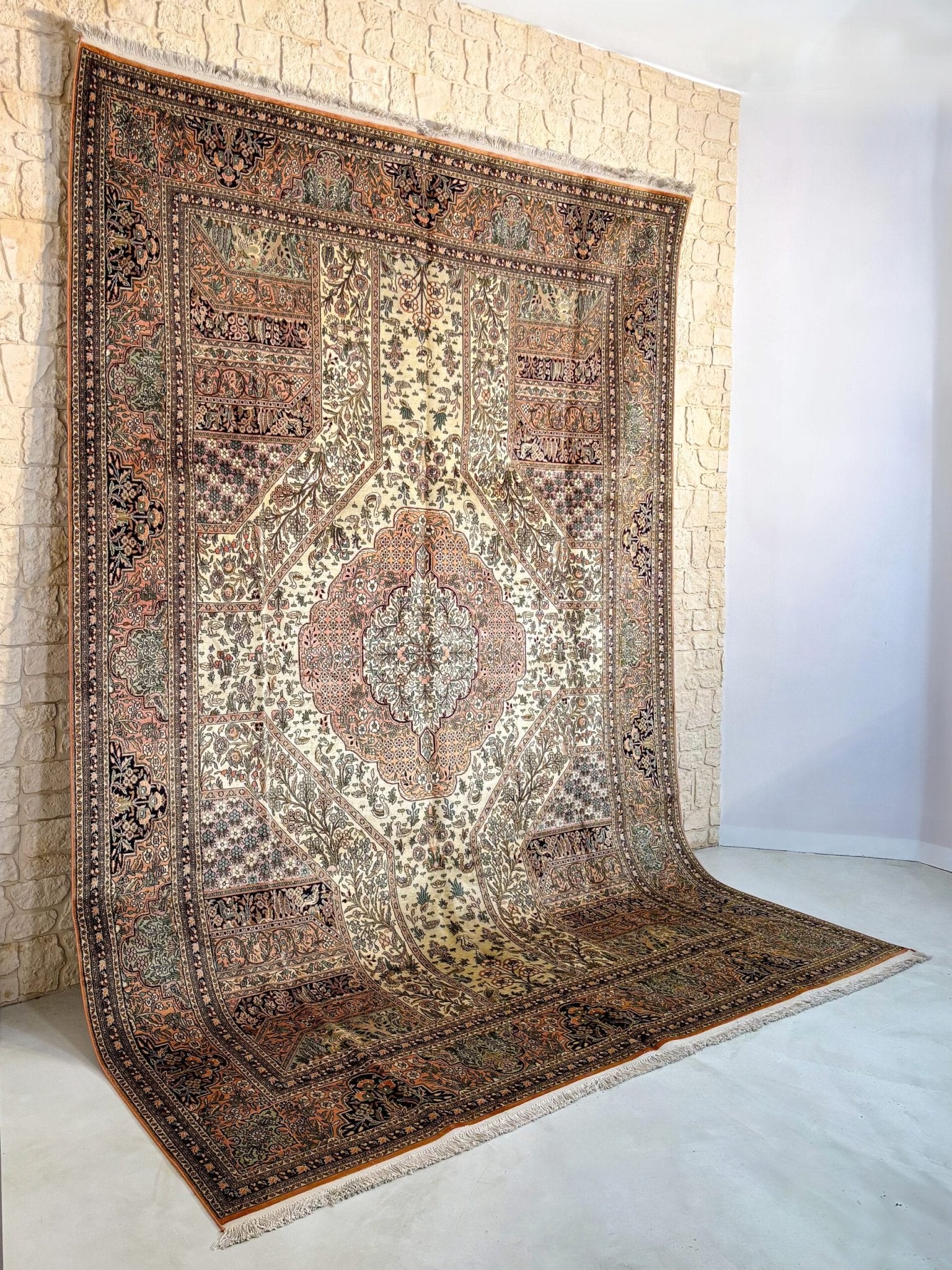 Tapis Cachemire Soie Fait Main 353x241cm - Baba Rug