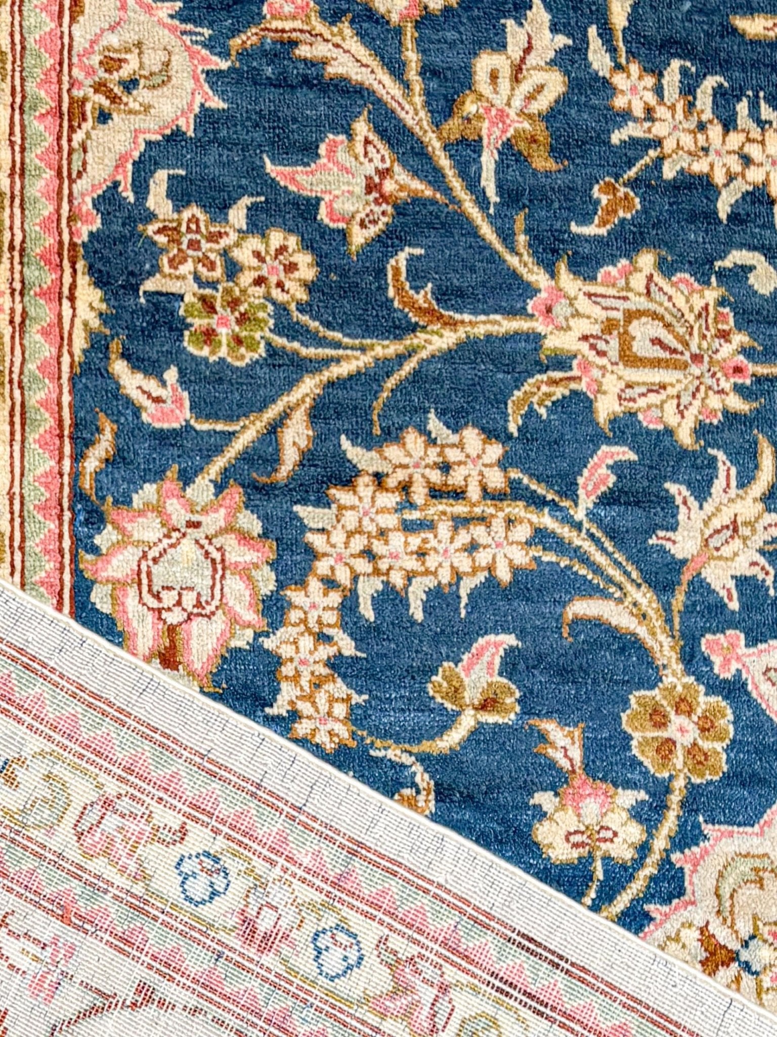 Tapis Ghoum Iran Soie Fait Main 203x133cm