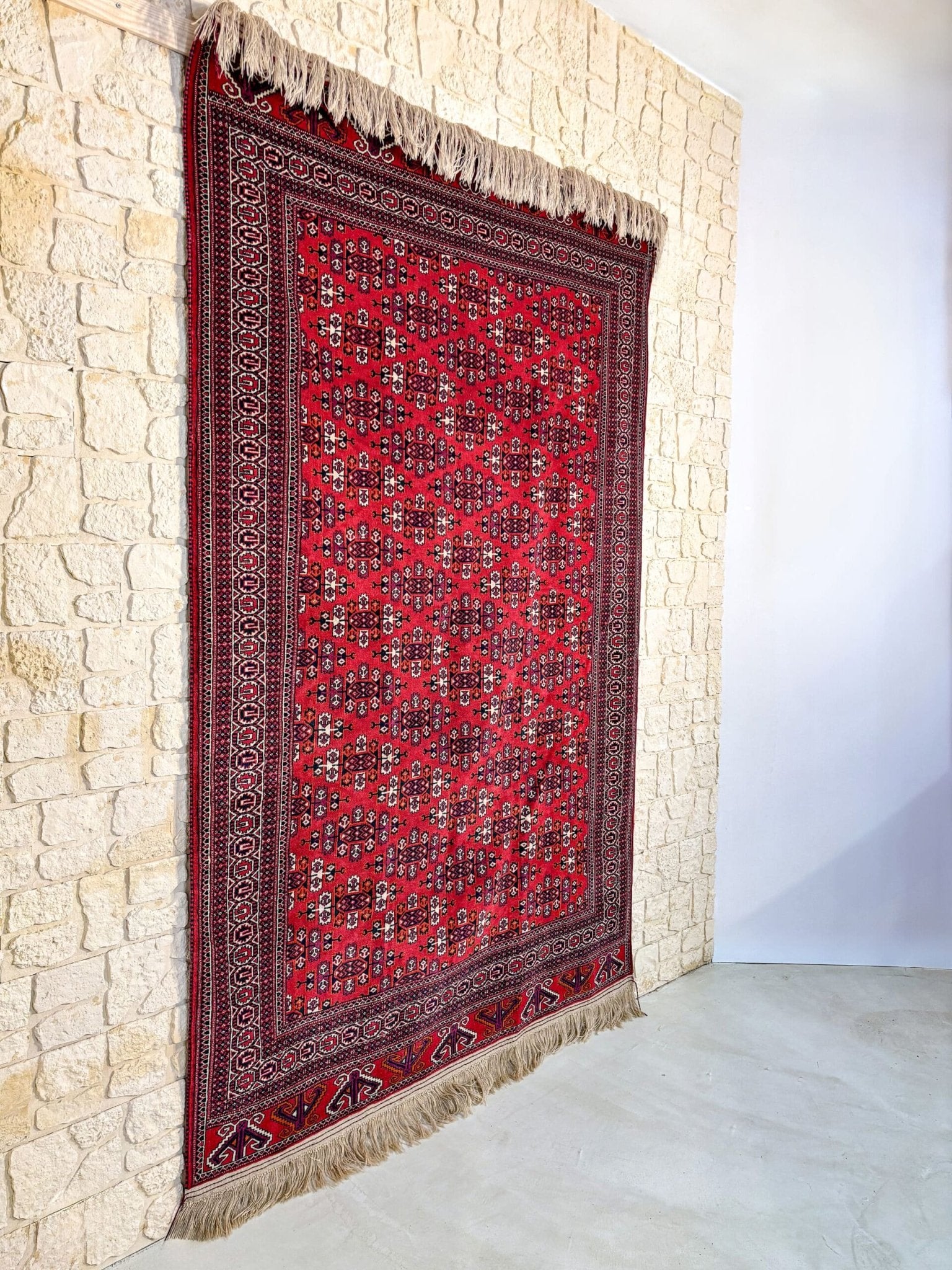 Tapis Yomut Russe Fait Main 251x164cm
