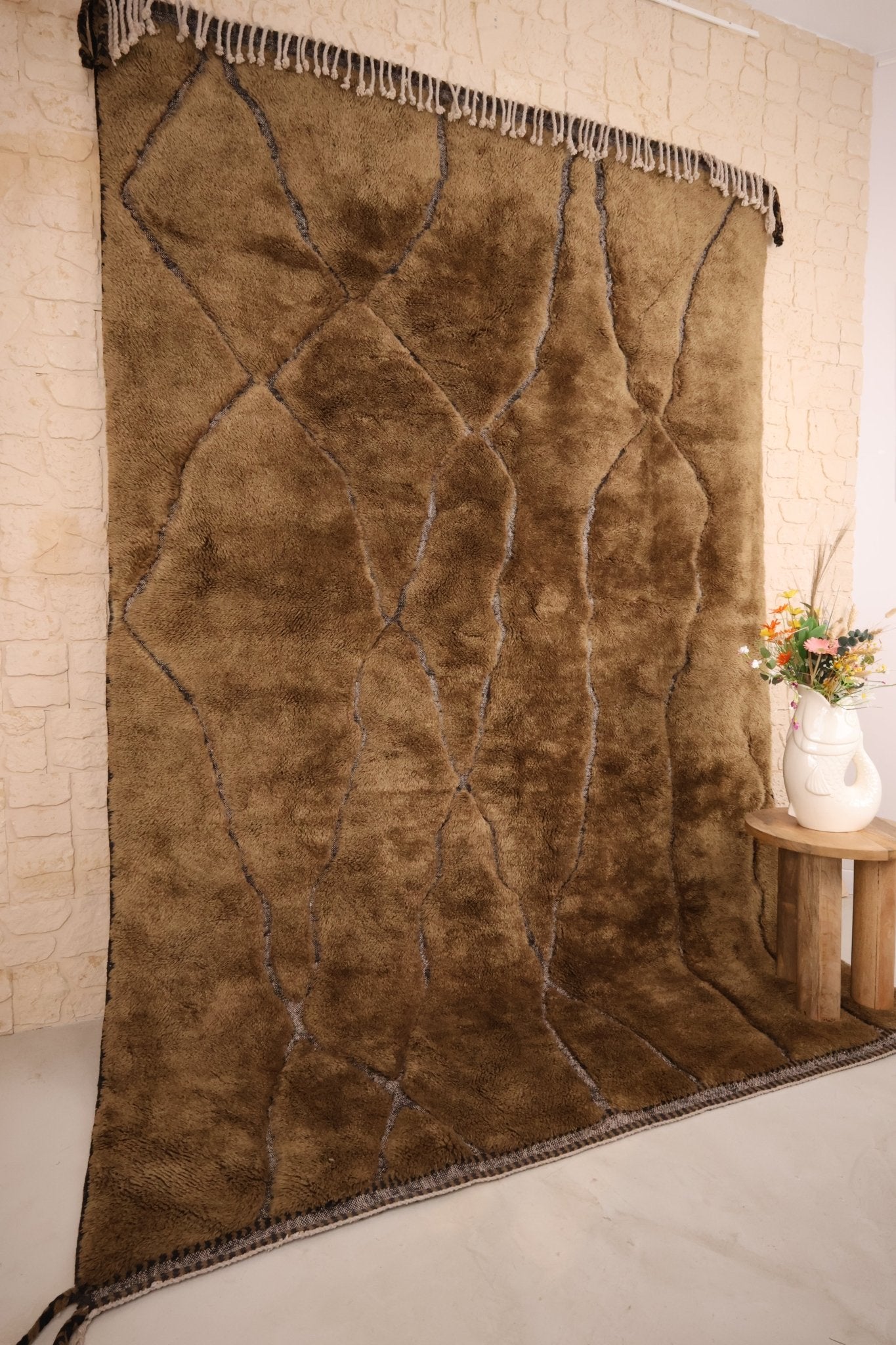 Tapis M'Rirt kaki Laine Dense Nouée Main 315x215cm - Baba Rug