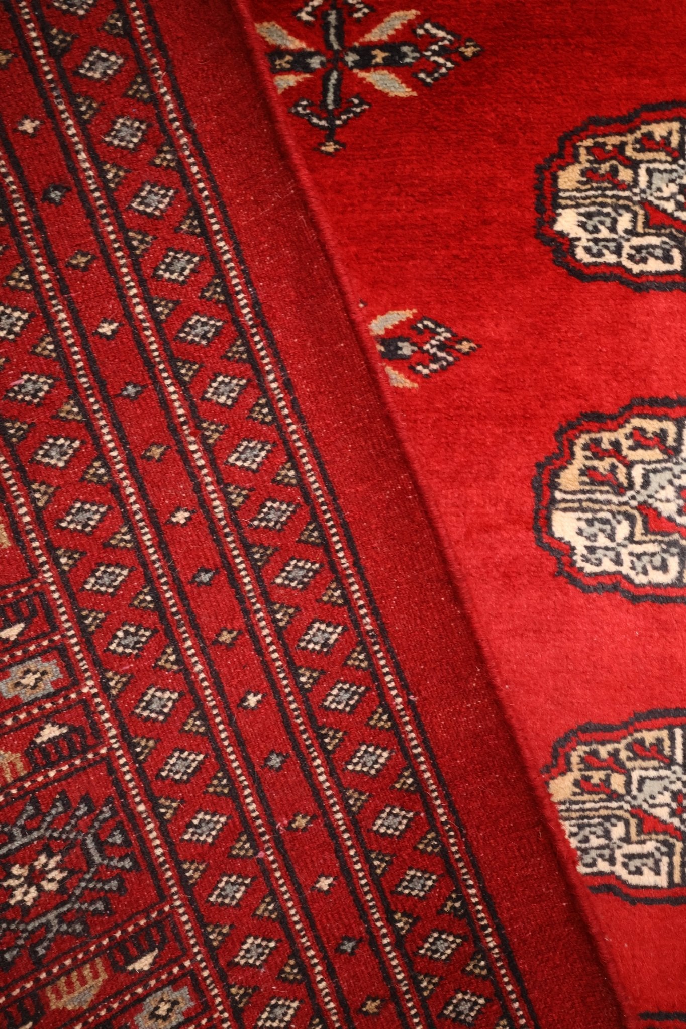 Tapis Pakistan Boukhara 306x218cm - Fait Main - Baba Rug