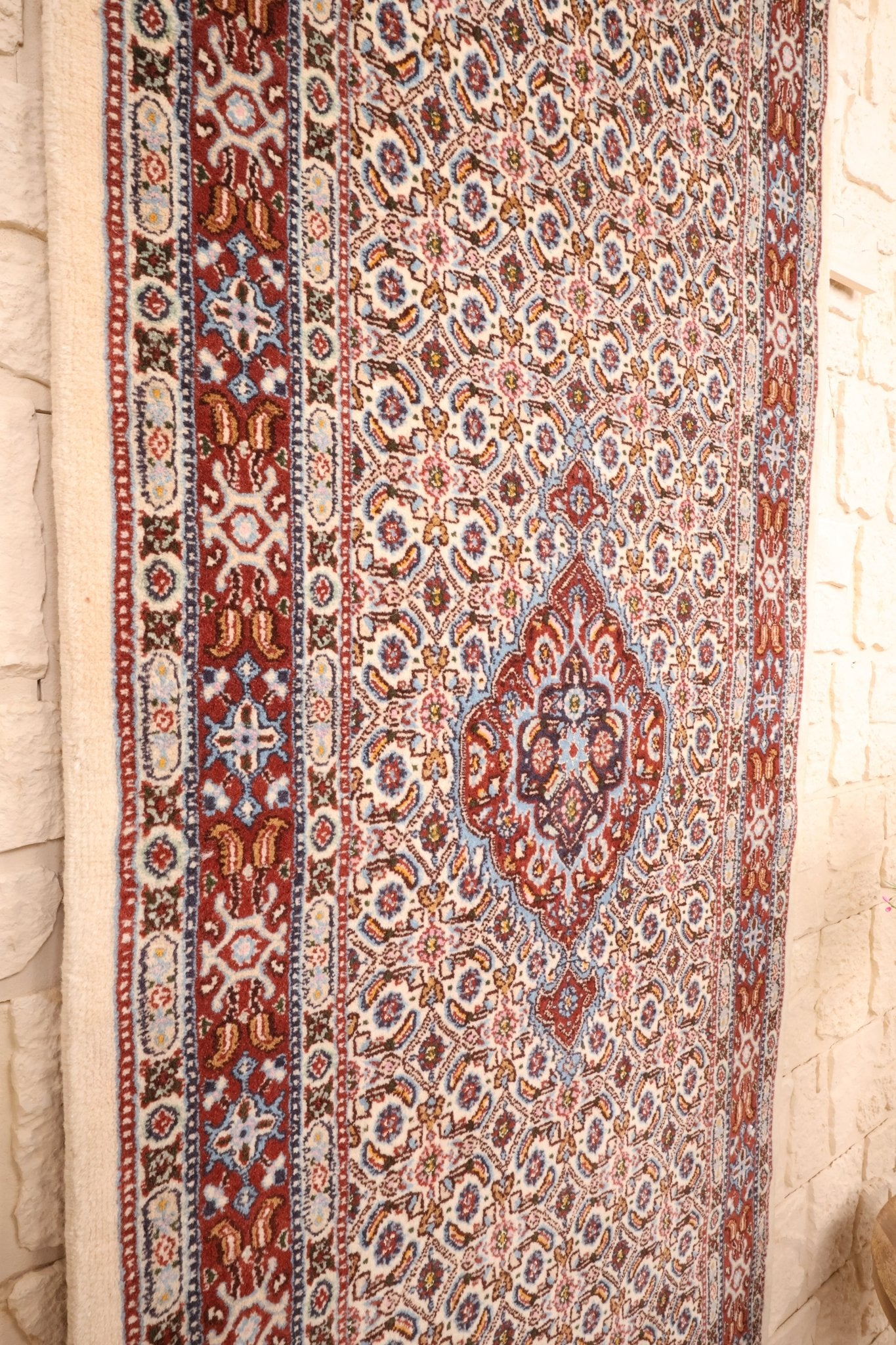 Tapis d'orient Moud en laine noué main, 292 x 80 cm, couloir, motifs floraux fins — Baba Rug latérale zoom
