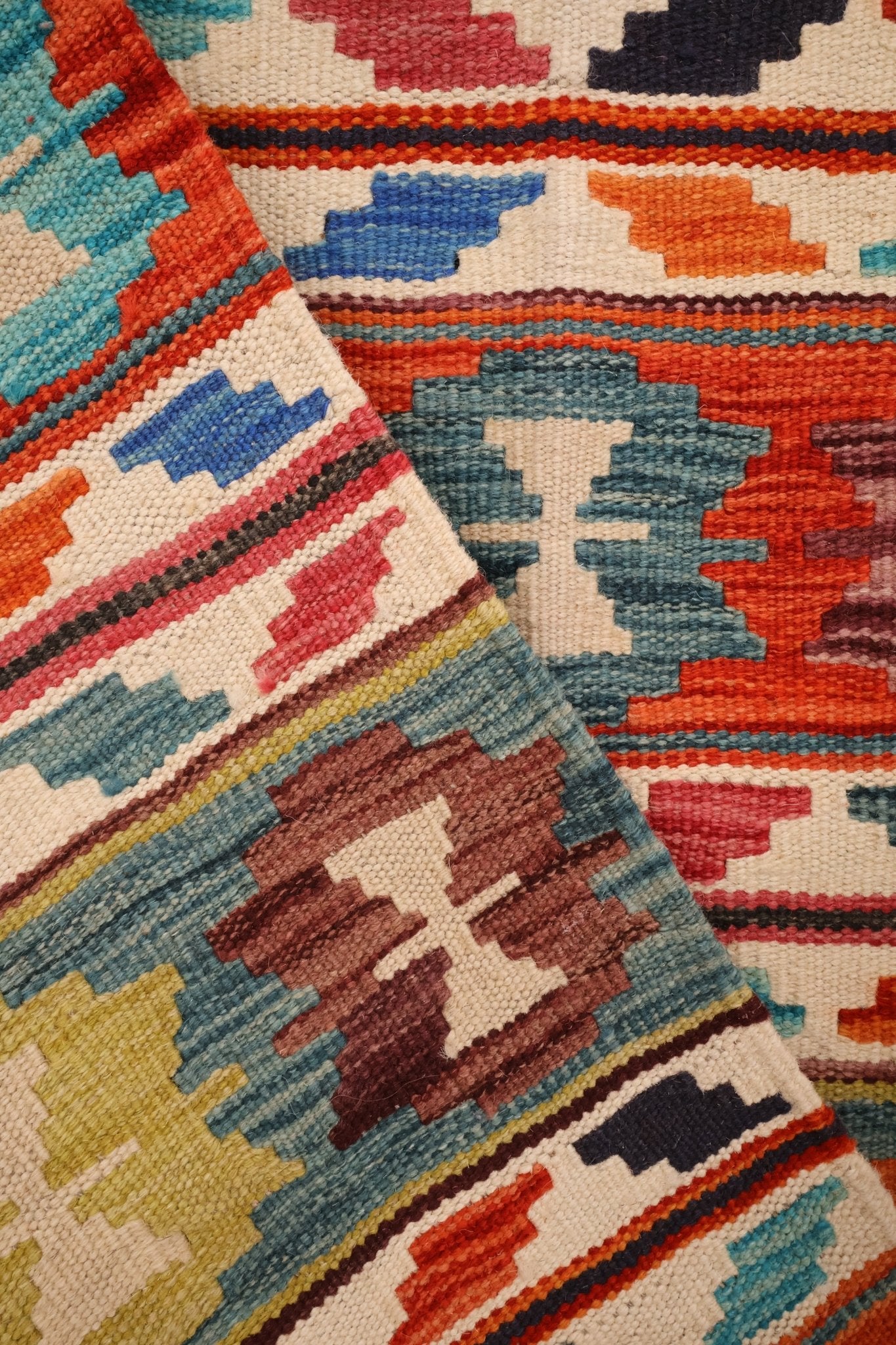 Motifs traditionnels du tapis Kilim Afghan artisanal 158x100 cm