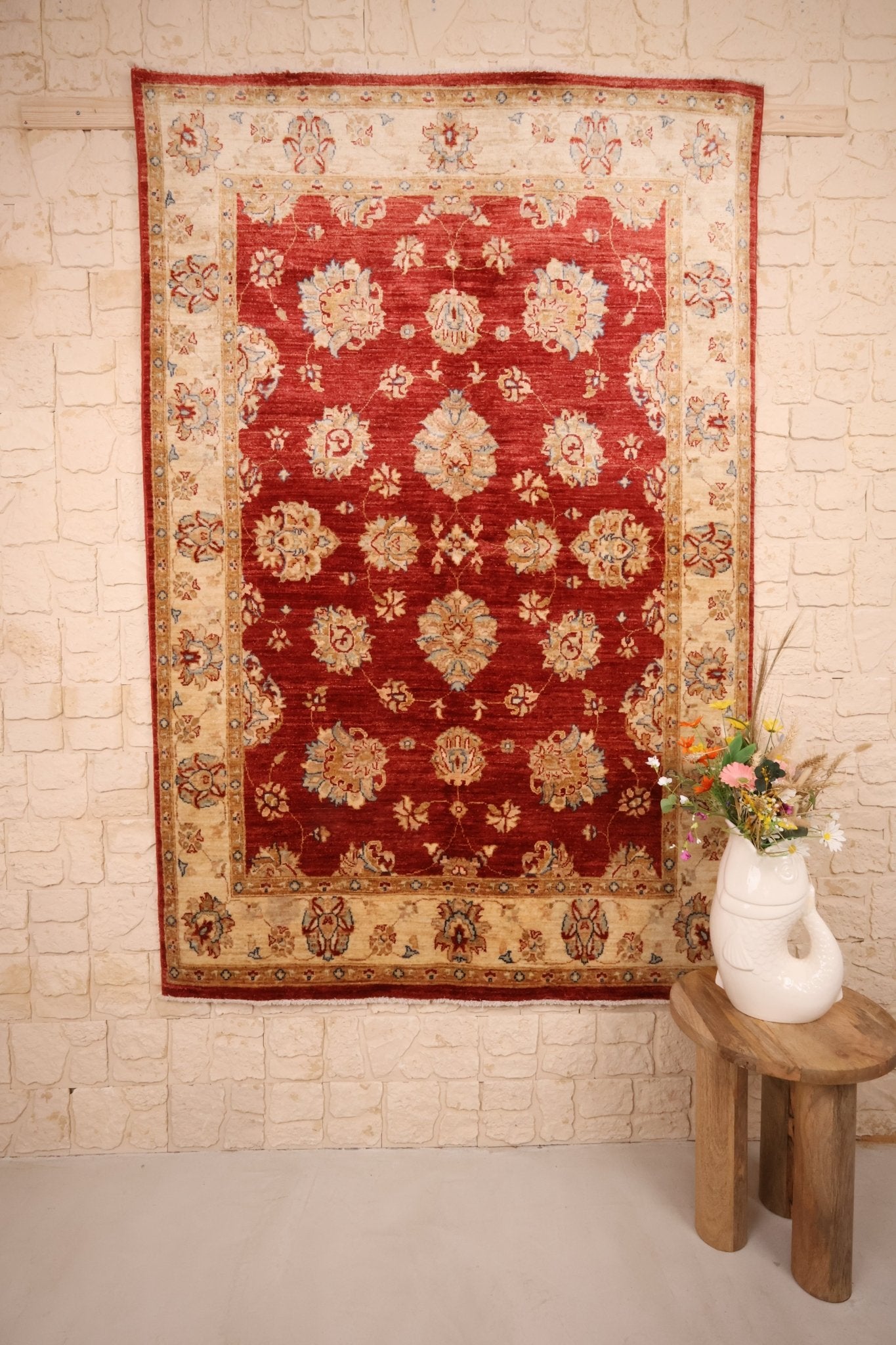 Tapis Chobie Ziegler en laine nouée main, 225 x 150 cm, motifs floraux traditionnels, palette douce — Baba Rug