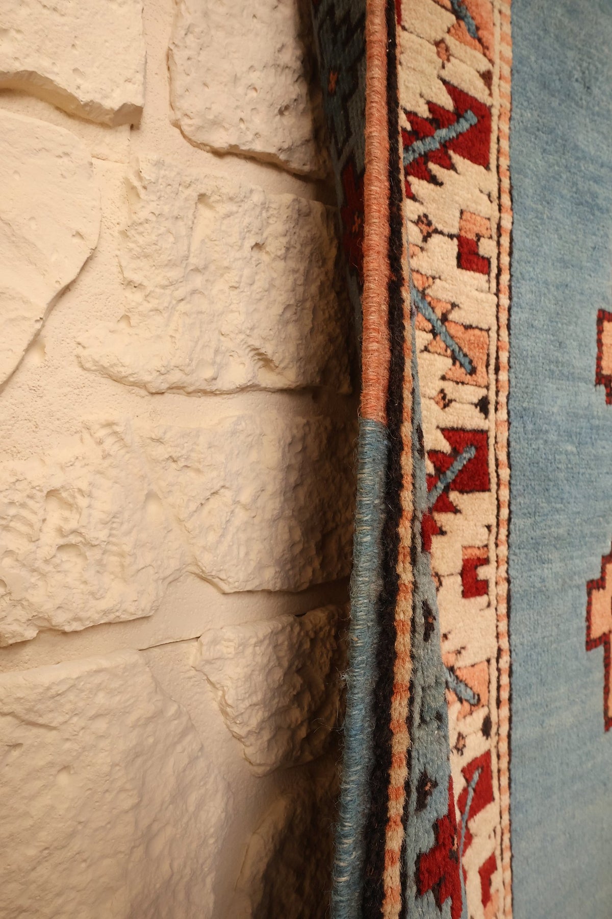 Bord latéral du tapis Shirvan 169 × 110 cm, finition de la lisière de près