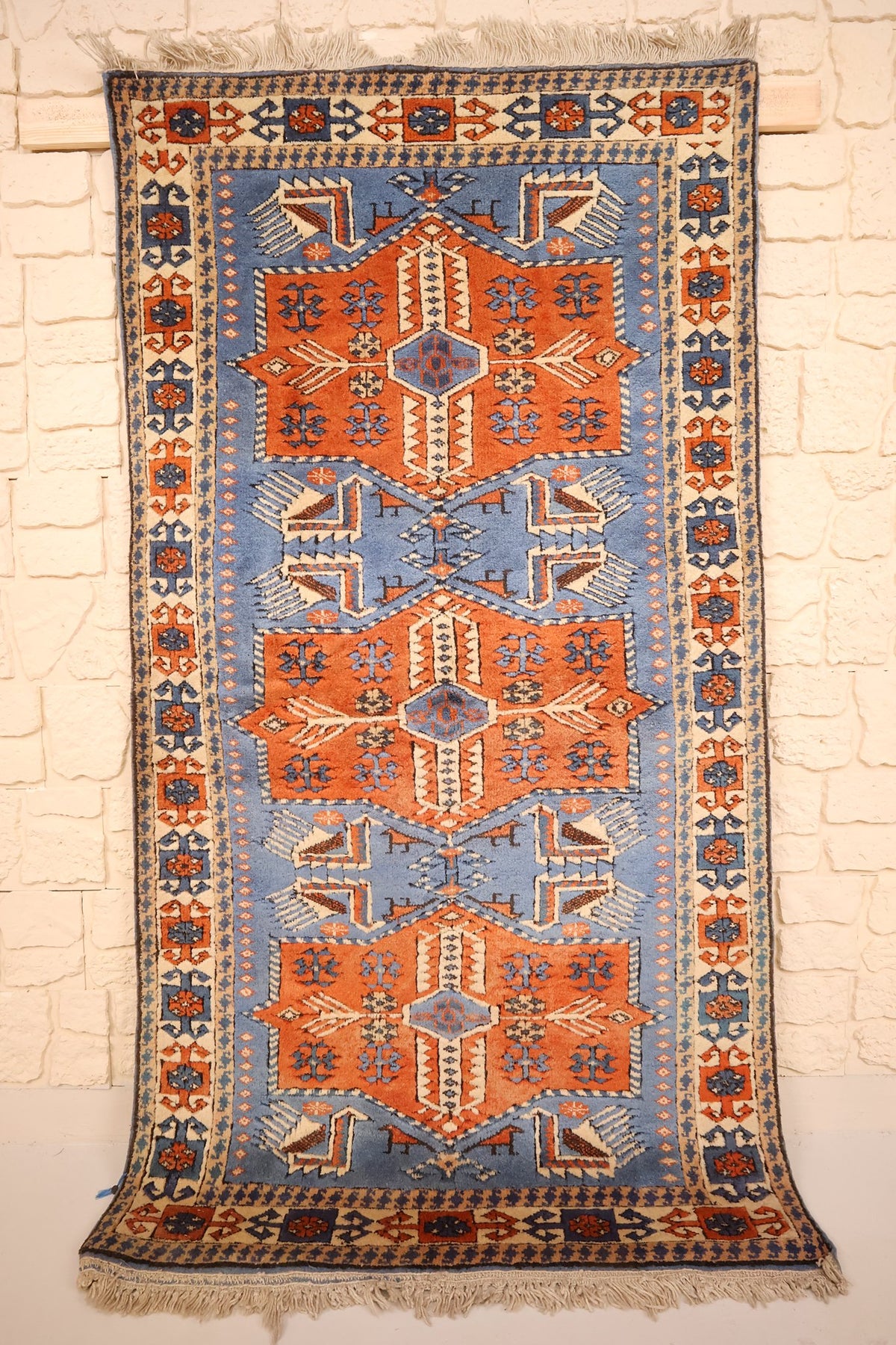 Tapis Shirvan orange et bleu 185 × 100 cm, vue d'ensemble aux trois médaillons étoilés