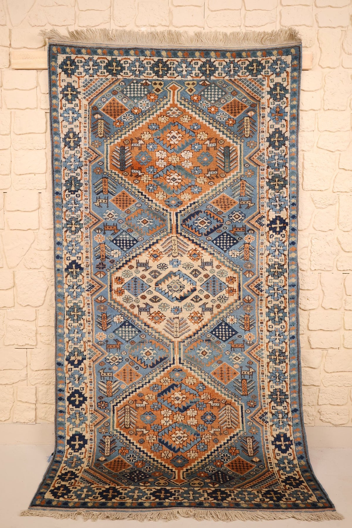 Tapis Shirvan bleu 195 × 100 cm, vue d'ensemble aux trois médaillons en losange