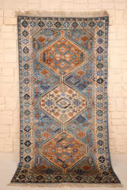 Tapis Shirvan bleu 195 × 100 cm, vue d'ensemble aux trois médaillons en losange